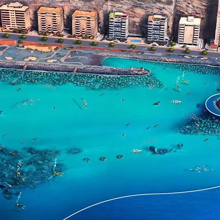 Holidays Sea View & Wiffi Radazul