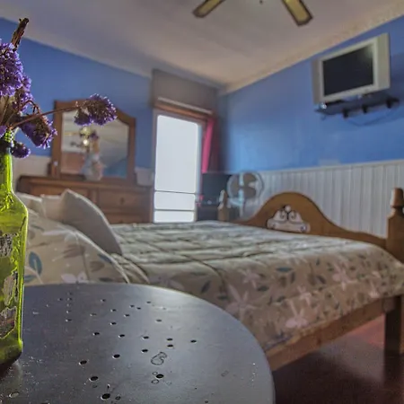 Holidays Sea View&wiffi Radazul