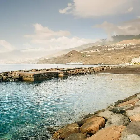 Holidays Sea View & Wiffi Radazul