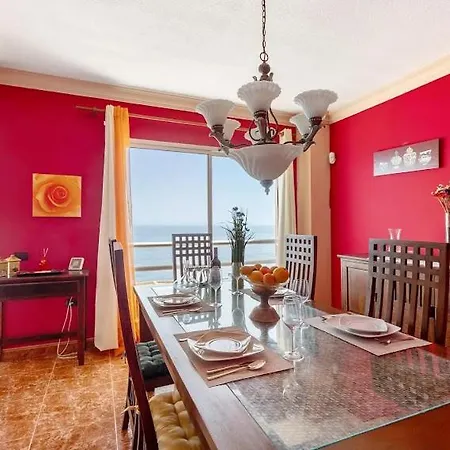 דירה Holidays Sea View & Wiffi *