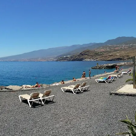 Daire Holidays Sea View & Wiffi Radazul