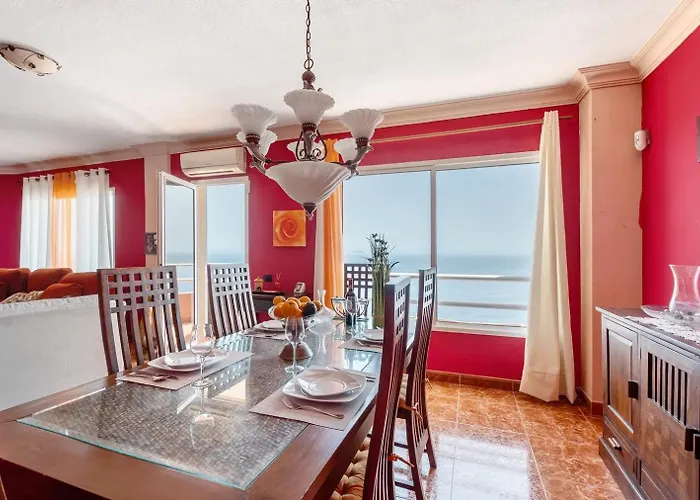 Holidays Sea View & Wiffi Апартаменты *