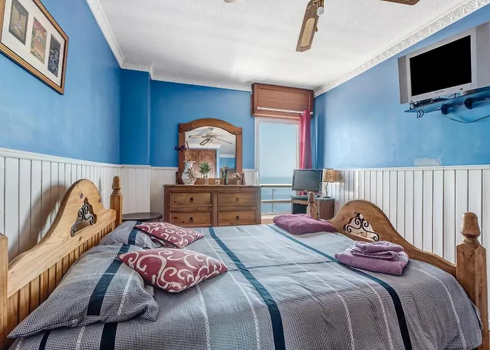 Holidays Sea View & Wiffi Apartman Radazul