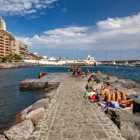 Holidays Sea View&wiffi Apartament Radazul