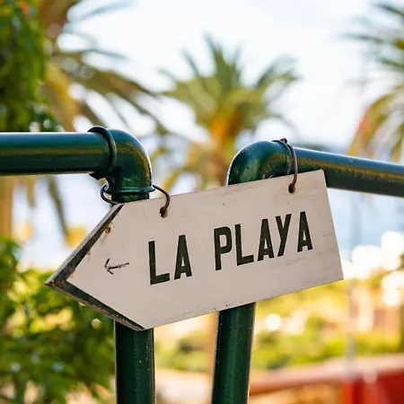 Lägenhet Holidays Sea View & Wiffi *